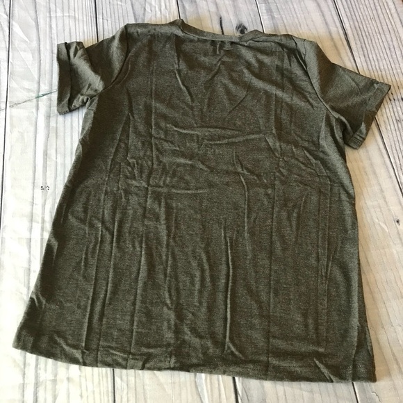 ✅4X Host Pick✅ Dog Mom Life is Ruff T-Shirt, Small - Picture 3 of 5